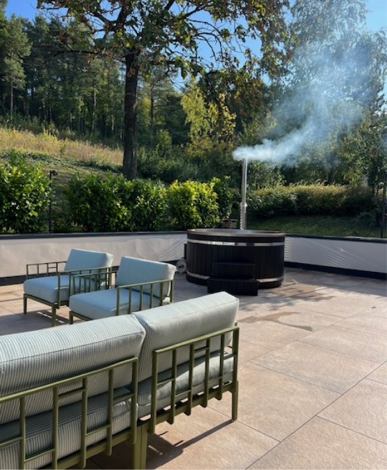Terrasse et bain nordique